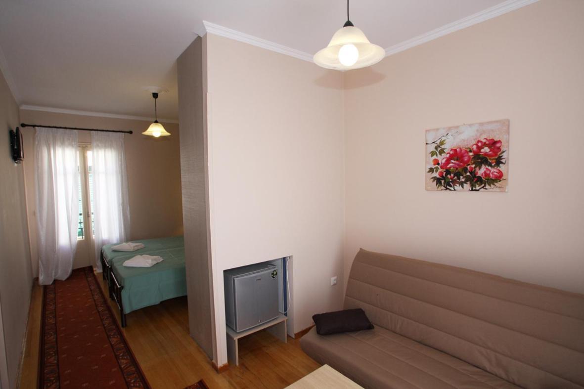 Lefcothea Guest Rooms Lákka エクステリア 写真